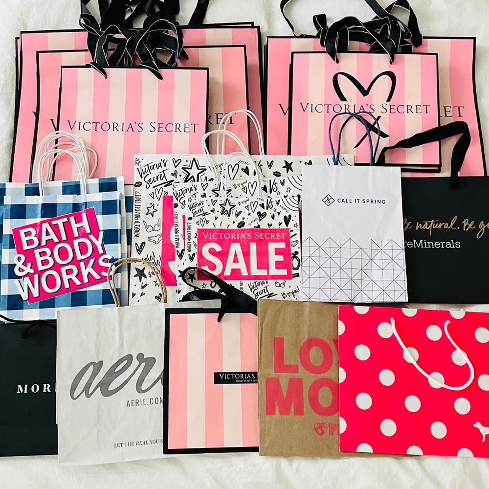31 Victoria’s Secret Shopping Bag / Gift Bag Bundle